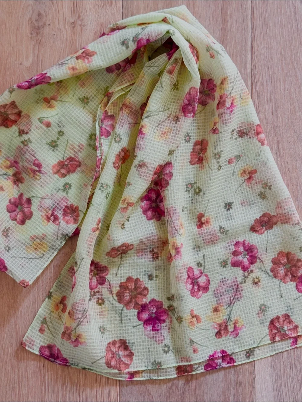 Light Green Floral Scarf - Women's Lightweight Spring Accessory